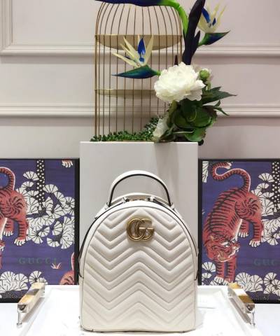 Рюкзак Gucci GG Marmont Quilted Leather Backpack White